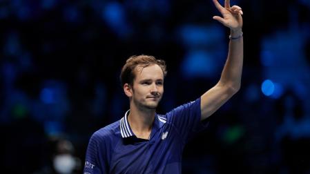 El ruso Daniil Medvdev celebra su victoria en Turín