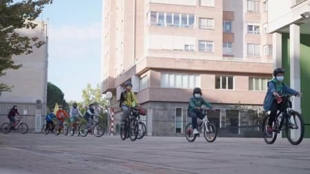 Alumnos en una 'bicicletada' anterior