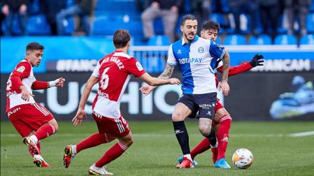 Un momento del partido entre el Alavés y el Celta disputado este sábado
