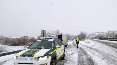 La Guardia Civil, en uno de los accidentes de este domingo