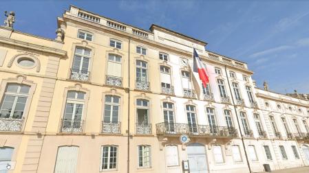 Ayuntamiento de la localidad francesa de Macon