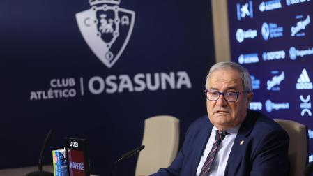 Luis Sabalza, en la rueda de prensa de presentación de su equipo de trabajo tras haber sido proclamado presidente