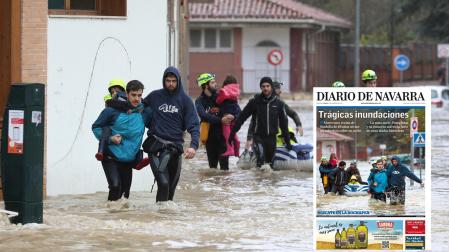 Amigos y vecinos de la Rochapea ayudan a evacuar a una madre y a sus tres hijos
