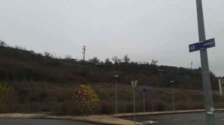 La parcela cedida por el ayuntamiento se ubica en la calle Irunbidea