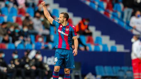 Roberto Soldado, tras anotar el gol del Levante