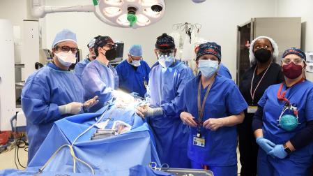 Equipo médico que realizó el trasplante en la Universidad de Maryland Baltimore
