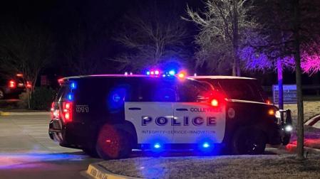 Un coche de la Policía de Dallas, durante el secuestro