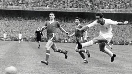 Paco Gento durante su época como futbolista del Real Madrid