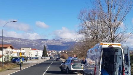 Los agentes cortaron parcialmente un carril y atendieron al varón
