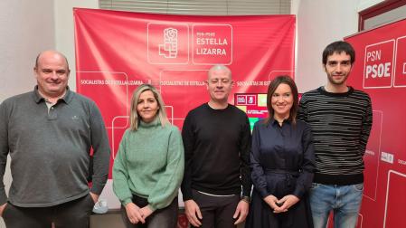 Forman la nueva junta del PSN Estella Fran Moleón, María Sanz de Galdeano, Alberto Espejo, Beatriz Lana y Eneko Crespo
