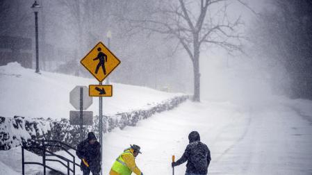 'Nor'easter' cubrió de blanco la costa este de EE UU