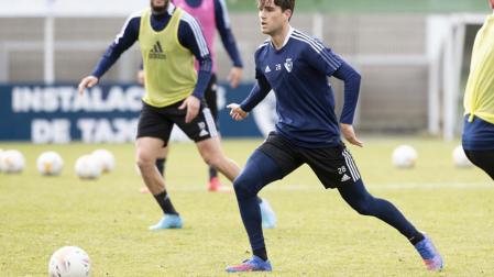 Javi Martínez, en el entrenamiento de este lunes