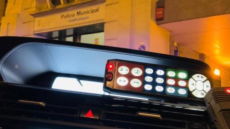Un vehículo de Policía Municipal