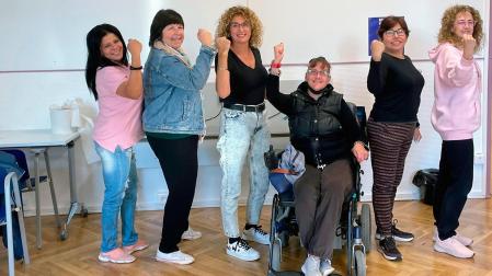 Imagen de un taller de empoderamiento organizado por Cocemfe Navarra
