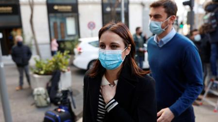La presidenta del Comité de Derechos y Garantías del PP, Andrea Levy a su llegada a la reunión Ejecutiva Nacional del partido