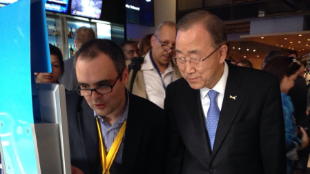 Juan Andrés Muñoz, junto a Ban Ki-moon, ex secretario general de las Naciones Unidas