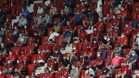 Aspecto de una grada de El Sadar en el primer partido de Liga, donde hubo restricciones del 33%