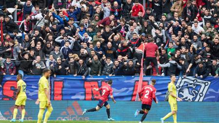 Celebración del gol del Chimy Ávila