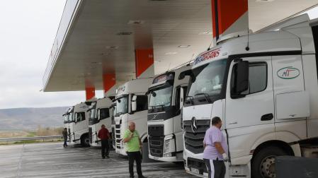 Llenar el depósito de un camión es 300 euros más caro que hace un par de semanas.