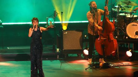 Zaz, en el escenario de Baluarte.