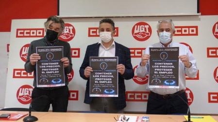 Chechu Rodríguez, Luis Rodríguez y Jesús Santos, en la rueda de prensa