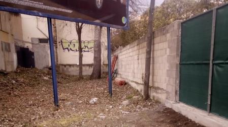 Una de las parcelas limpiadas en la avenida Zaragoza