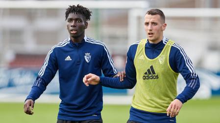 Adama Boiro y Xabi Irurita, en Tajonar