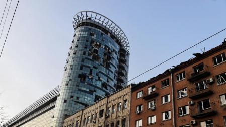 Edificios destruidos por los ataques rusos en Kiev