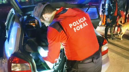 Una de las actuaciones de la Policía Foral desarrollada en marzo
