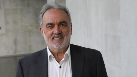El psicólogo especialista en sexología y educación sexual José Luís García ha comparecido en la Comisión de Educación del Parlamento de Navarra