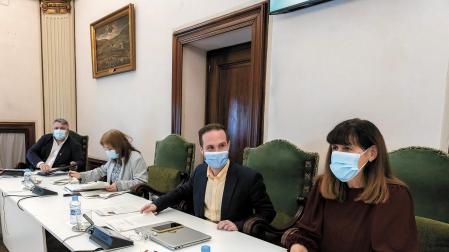 Los socialistas Federico Colmenar, Silvia Velásquez, Xabier Sagardoy y Maite Esporrín