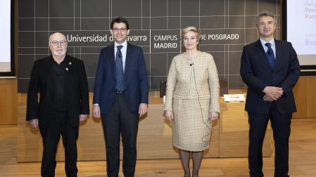 De izquierda a derecha, Los investigadores Ángel Alloza, Álvaro Lleó, Nuria Chinchilla y Carlos Rey