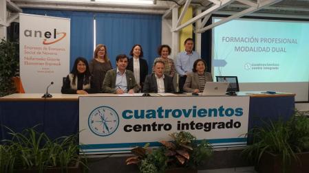 ANEL y el Departamento de Educación han firmado este lunes el convenio en el Instituto Cuatrovientos