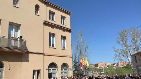 Concentración en la plaza del Castell de Vilanova del Camí (Barcelona) para condenar el presunto asesinato de una vecina a manos de su pareja
EUROPA PRESS

16/04/2022