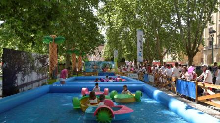 Una de las actividades de ‘Menudas fiestas’, en la plaza de la Libertad