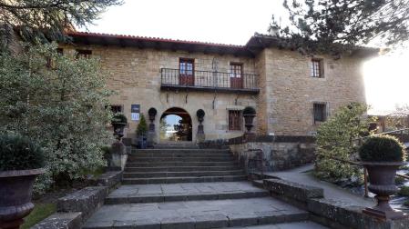 Exterior del Hotel El Toro, en Berrioplano