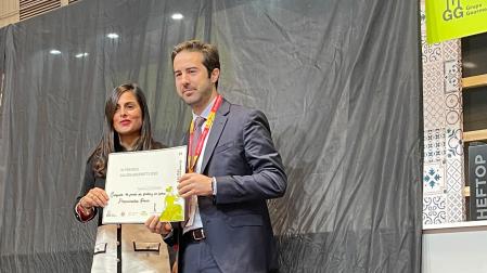 Representantes de la empresa Frisa, galardonada en la Feria Gourmets de Madrid