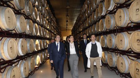 María Chivite visita las instalaciones de la bodega Marqués del Atrio