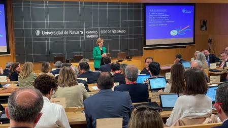 La rectora de la Universidad de Navarra, María Iraburu, durante un momento de su intervención en el Curso de Dirección Estratégica de Universidades