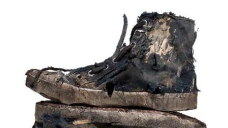 Zapatillas de Balenciaga por 1.450 euros