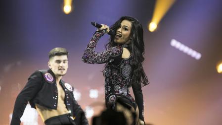 Chanel durante su actuación SloMo en Eurovisión.
