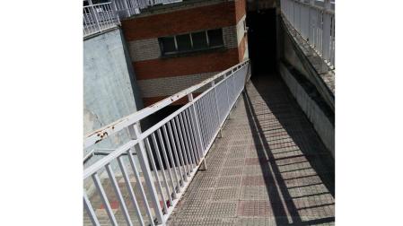 La rampa, dice, es peligrosa.