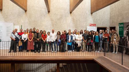 Fotografía de grupo en el palaciodff enl  Condestable, que acogió la jornada