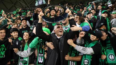 Aloisi, en las celebraciones del título australiano.