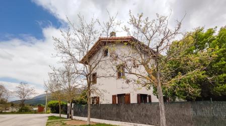 Magnífica casa en Nagore: tranquilidad y aire puro
