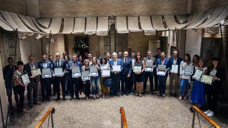 Foto de grupo de las empresas reconocidas en los Premios Anuales a la Gestión de la Seguridad entregados por COASHIQ, la Asociación empresarial para la Seguridad, Higiene y Medio Ambiente en la Industria Química