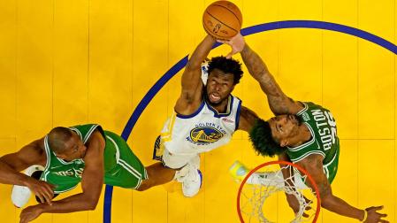 Un momento del partido disputado entre los Warriors y los Celtics