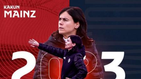 Kakun Mainz ha renovado como entrenadora de Osasuna Femenino por una temporada más