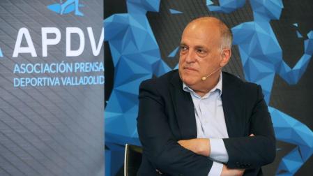 El presidente de la Liga Fútbol Profesional, Javier Tebas, participa en un desayuno informativo en Valladolid