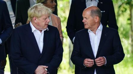 Boris Johnson y Olaf Scholz, este domingo en la cumbre del G7